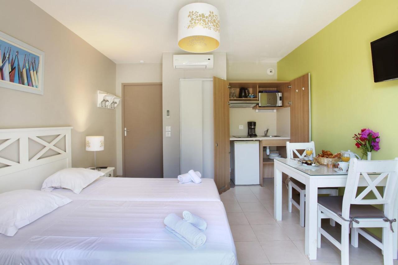 Residence Odalys Les Oceanides Ла-Лонд-ле-Мор Экстерьер фото